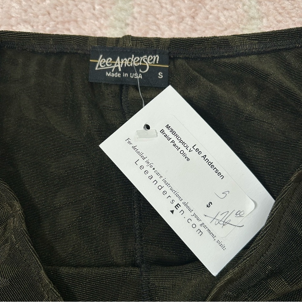 NWT Lee Anderson Wide Leg Ruched Pants Green Leaf Pattern Size Small Vacation - Picture 3 of 10